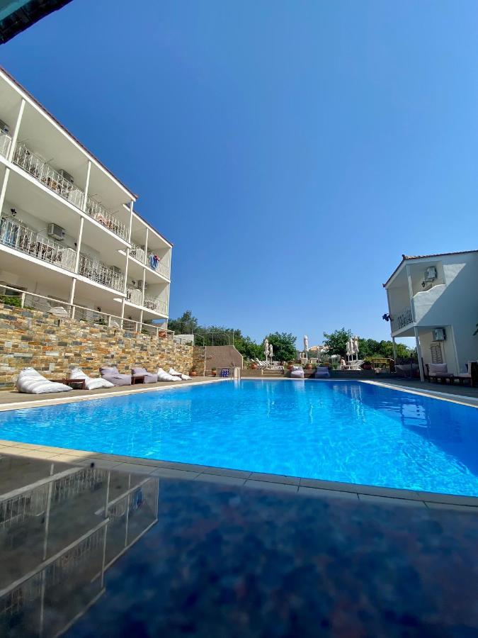 Hotel Nereides Patitírion Exterior foto